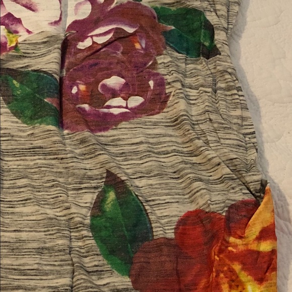 Maternity shirt - Picture 2 of 3